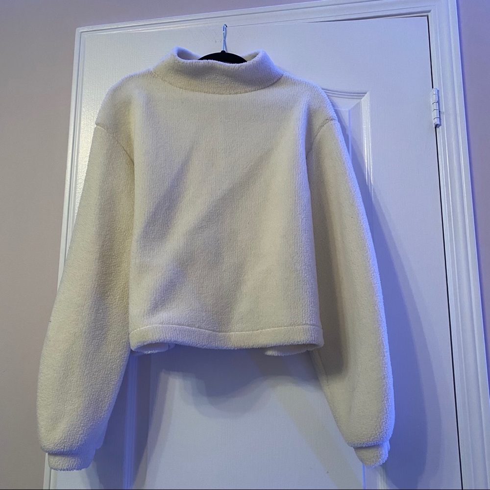 💕 • Soft Fuzzy Turtleneck Sweater